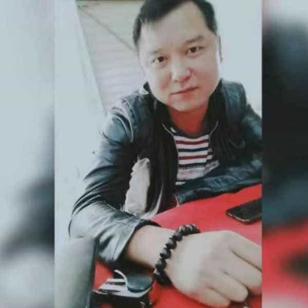 40岁岁湖南单身帅哥 - 海南吉缘网